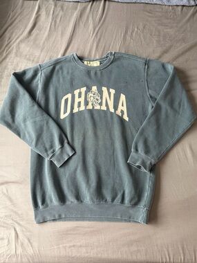 Darc Sport Ohana Crewneck Sweatshirt Green Gray Wolves Graphic